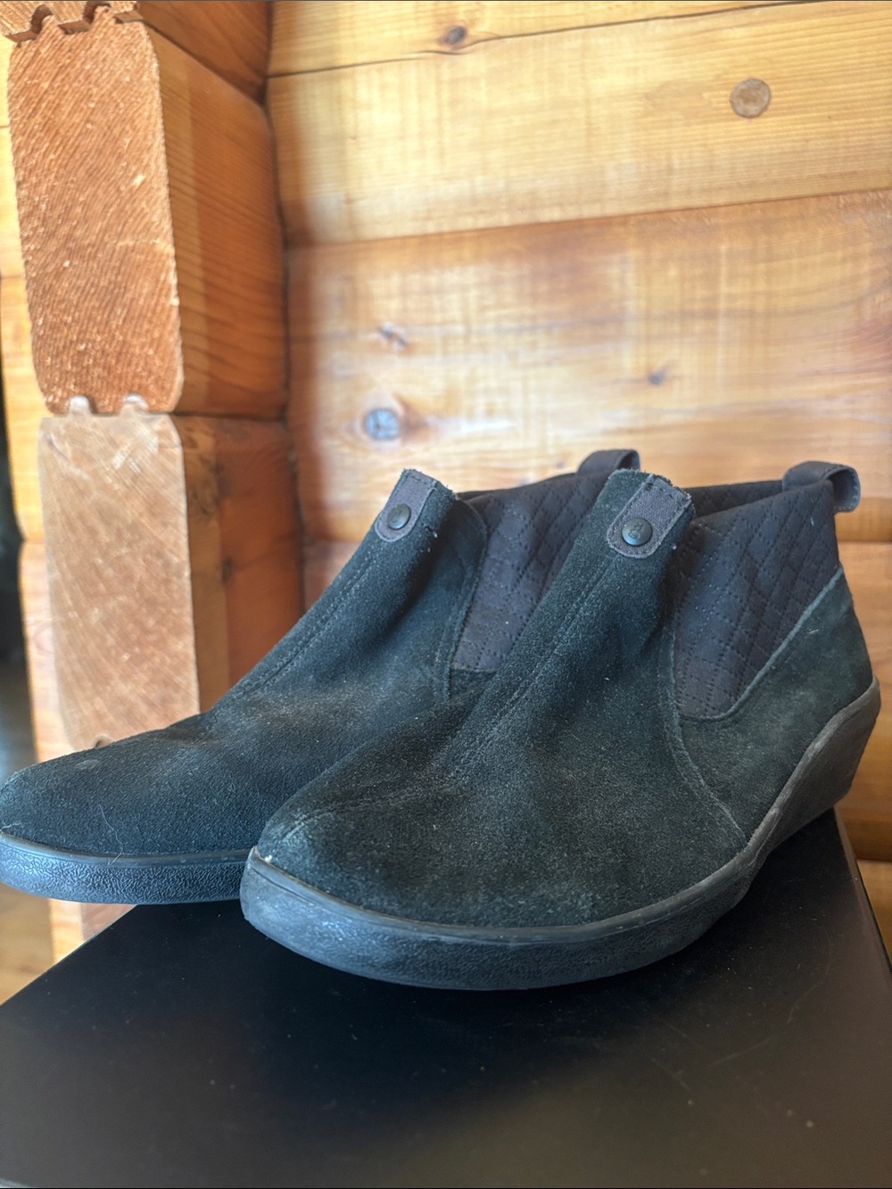 Black Suede Grasshoppers Porter Boot Wedge Mules | Size 8